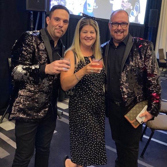 Meet your seller! - Picture 7 of 11